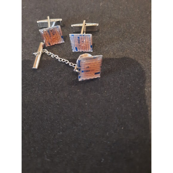 Cuff Links Tie Tac made with  Recycled A.M.D. Chips - Picture 1 of 5